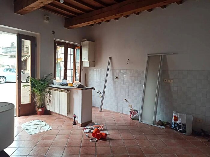 Casa bilocale in vendita in Via Maleloggia, Campi Bisenzio