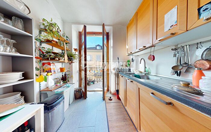 Case in Vendita e in Affitto - 2