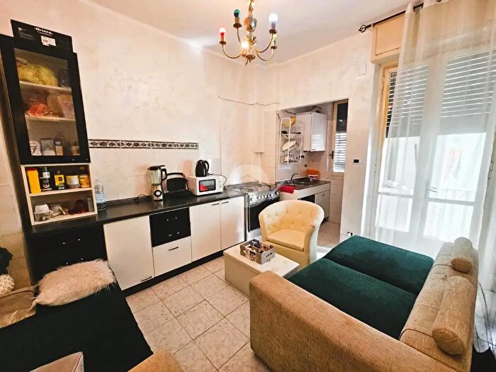 Appartamento bilocale in vendita in Via Solari, Torino