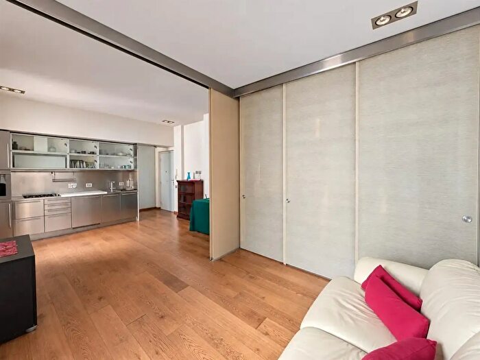 Appartamento monolocale in vendita in Roma