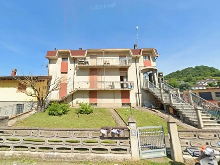 Appartamento trilocale in vendita in Via Filippo Turati, Pavullo Nel Frignano