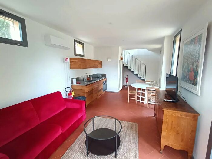 Casa quadrilocale in vendita in Via Vecchia Aretina, Bagno A Ripoli