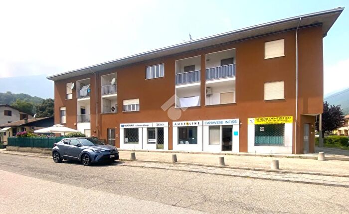 Appartamento quadrilocale in vendita in Via San Marco, Borgofranco DIvrea