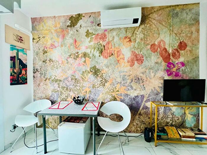 Appartamento monolocale in vendita in Milano