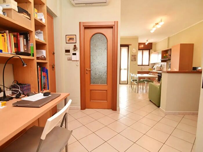 Appartamento trilocale in vendita in Via Brofferio, Settimo Torinese