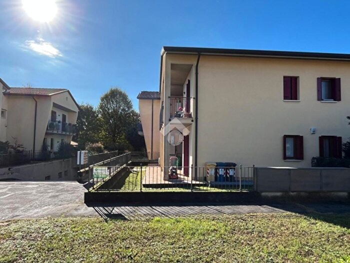 Appartamento bilocale in vendita in Via Postumia, Cassola