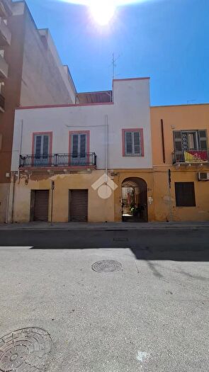 Appartamento quadrilocale in affitto in Via dei Mille, Marsala