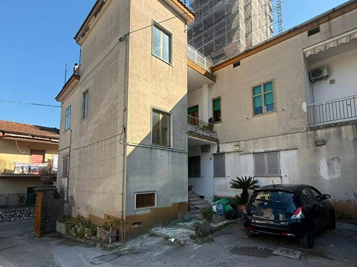 Appartamento trilocale in affitto in Via San Prisco, Nocera Inferiore