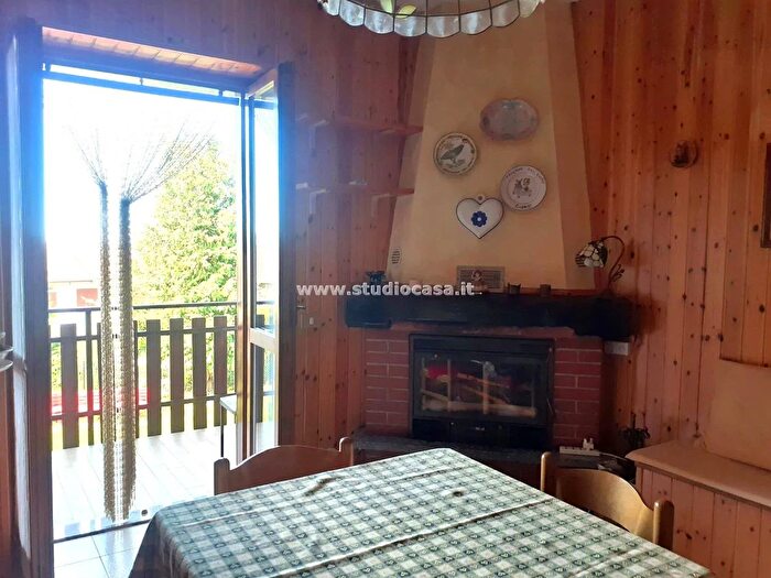 Appartamento bilocale in vendita in Via Lombardia, Costa Di Serina