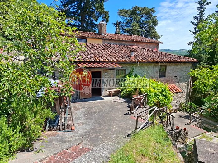 Casa con 5 locali in vendita in Vaglia