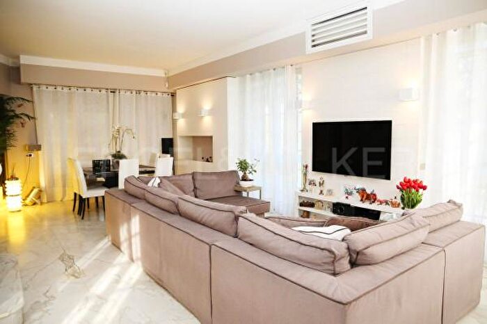 Casa con 5 locali in vendita in Via Luigi Cadorna, Buccinasco