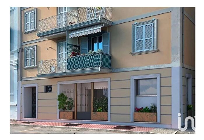 Appartamento trilocale in vendita in Via Crucioli, Grottammare