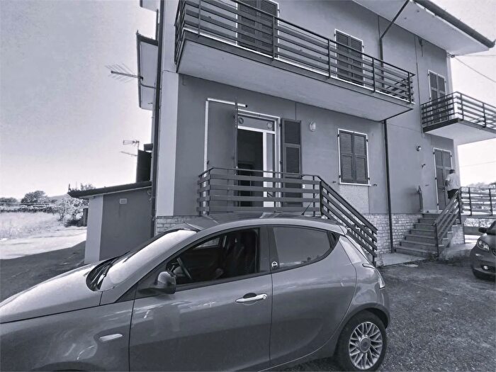 Casa trilocale in vendita in Castelnuovo Magra