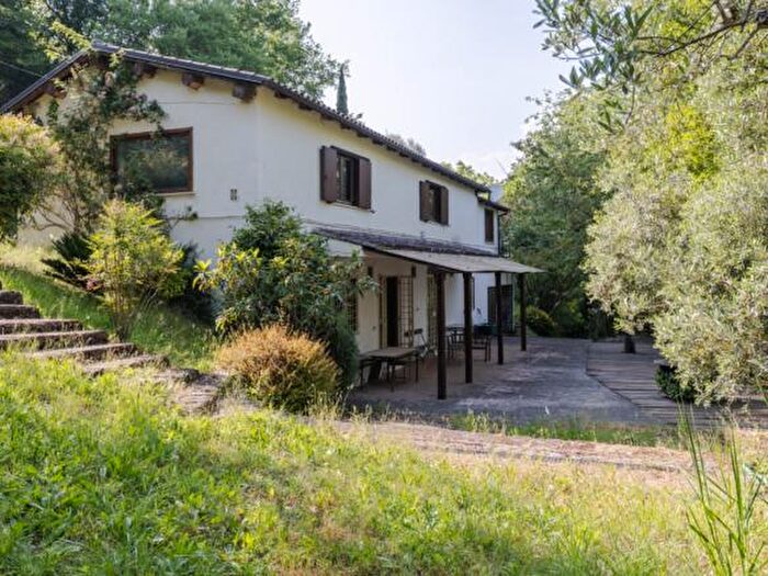 Casa trilocale in vendita in Poggio Nativo