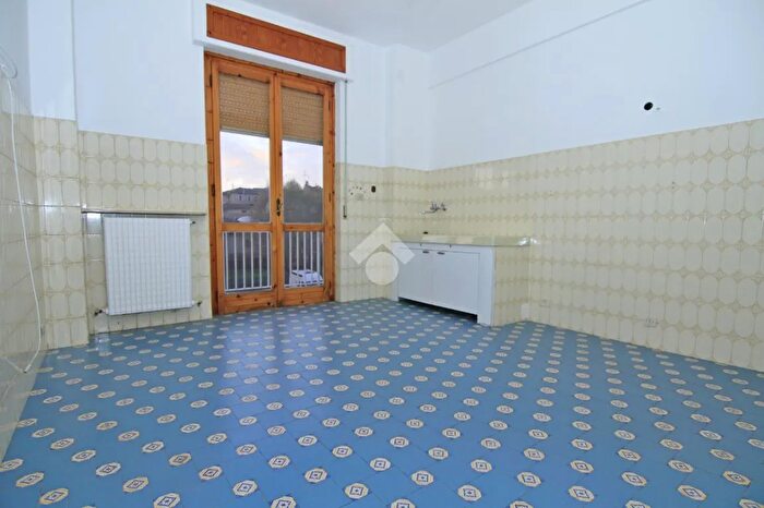 Appartamento quadrilocale in vendita in Piazza Repubblica, Bosio