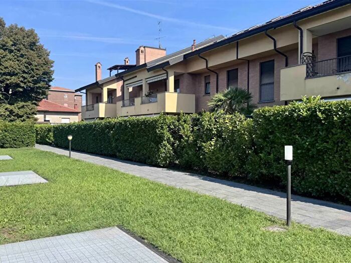 Appartamento bilocale in vendita in Via Verdi, Arcore