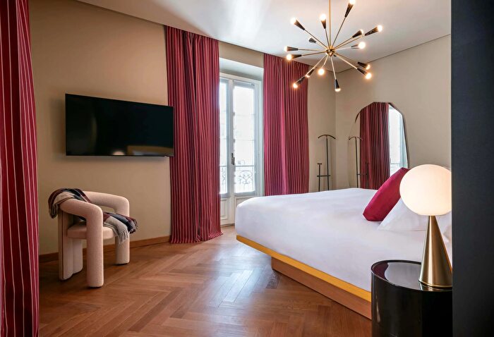 Appartamento monolocale in affitto in Via Alessandro Manzoni, Milano