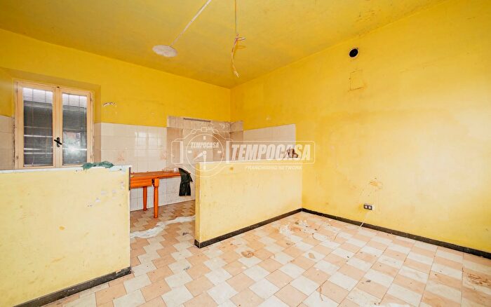 Appartamento trilocale in vendita in Via Binasco, Vigevano