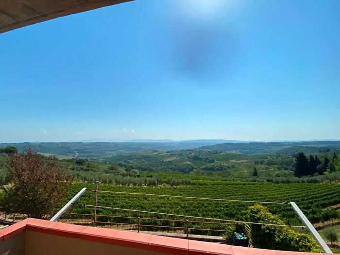 Appartamento trilocale in vendita in Montespertoli