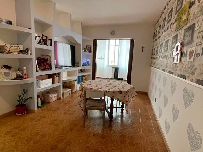 Appartamento trilocale in vendita in Viale dei Colli Euganei, Battaglia Terme