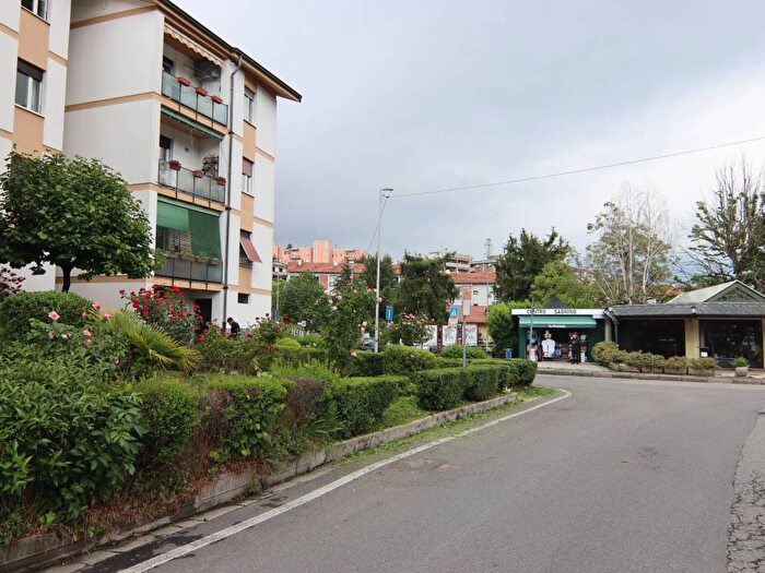 Appartamento bilocale in affitto in Via Pietro Ferabosco, Sagnino, Como