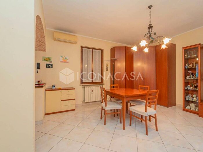 Appartamento monolocale in affitto in Via Santa Maria, Centro, Parabiago