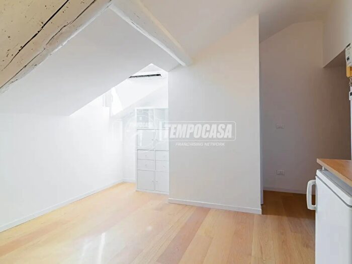 Appartamento bilocale in vendita in Via Don Bosco, Milano