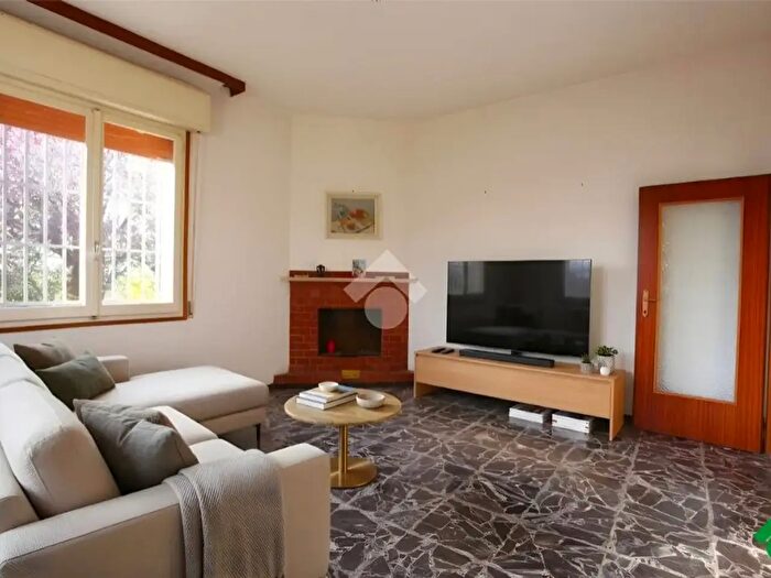 Appartamento quadrilocale in vendita in Via Pilastrino, Calderara Di Reno