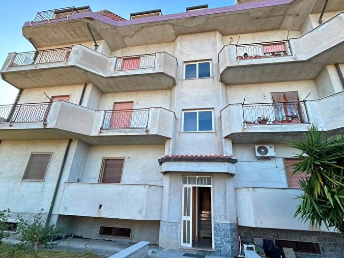 Appartamento bilocale in affitto in Contrada Serra, Ardore Marina, Ardore