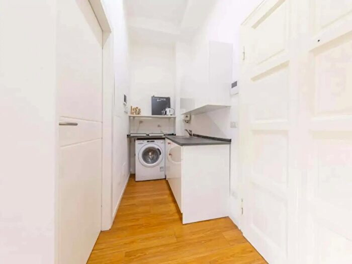 Appartamento monolocale in affitto in Via degli Imbriani, Milano