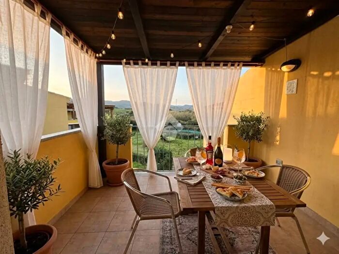 Appartamento trilocale in vendita in La Capazza, Viddalba