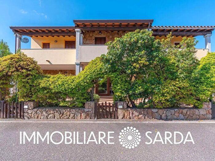 Casa trilocale in vendita in Via della Santoreggia, Olbia