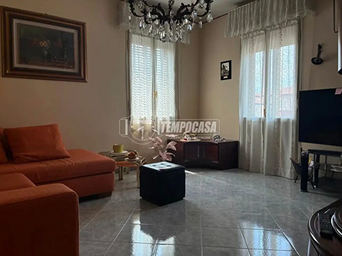 Appartamento trilocale in vendita in Modena