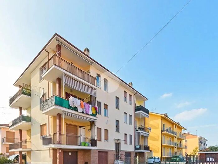 Appartamento trilocale in vendita in Via G Piumati, Bra