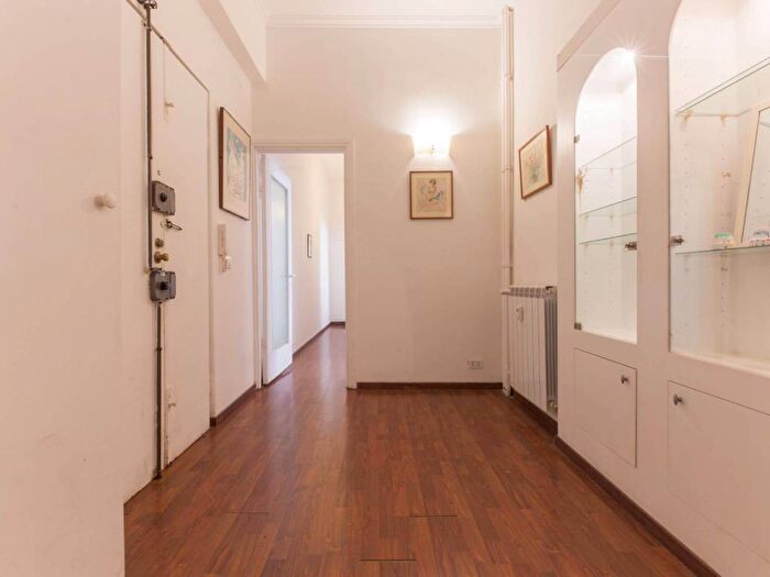 Appartamento con 6 locali in affitto in Via Pisa, Albaro, Genova