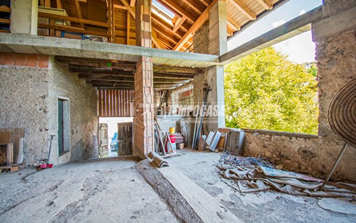 Appartamento quadrilocale in vendita in Frazione Madice, Bleggio Superiore