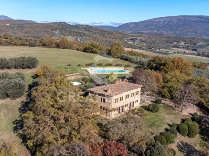 Casa con 6 locali in vendita in Strada Pievuccia Colognola, Perugia