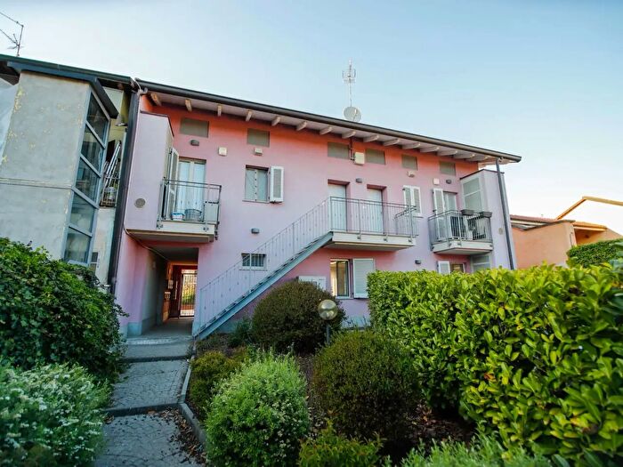 Appartamento trilocale in vendita in CSo Regina Margherita, Volpiano