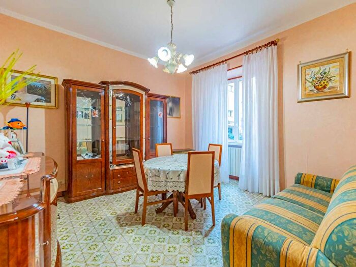 Appartamento bilocale in affitto in Via delle Acacie, Centocelle, Roma