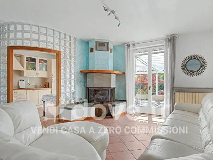 Casa quadrilocale in vendita in Via Dosso, Trescore Balneario