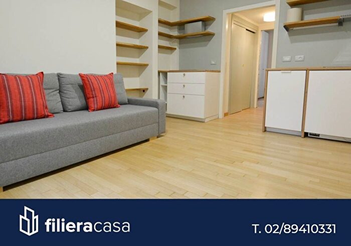 Appartamento bilocale in affitto in Via Angelo Poliziano, Sempione, Milano