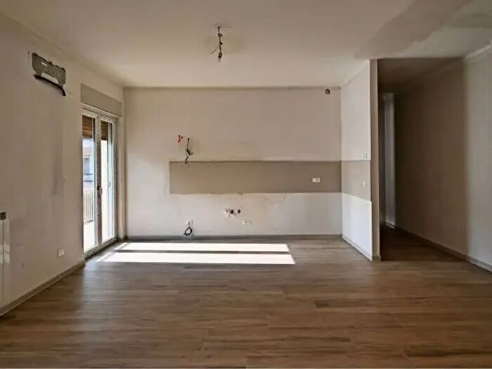 Appartamento trilocale in vendita in Via Giuseppe Verdi, Castellana Grotte