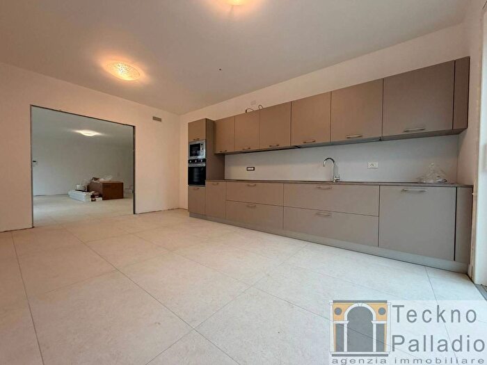 Casa con 6 locali in affitto in Centro, Grumolo delle Abbadesse