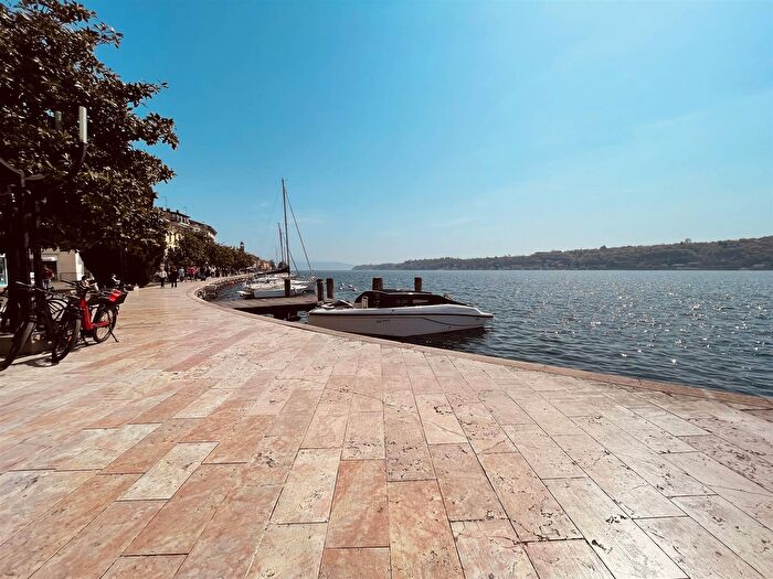 Appartamento quadrilocale in vendita in Salo