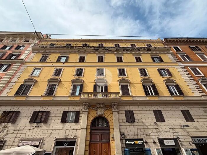 Appartamento bilocale in affitto in Via Ottaviano, Roma