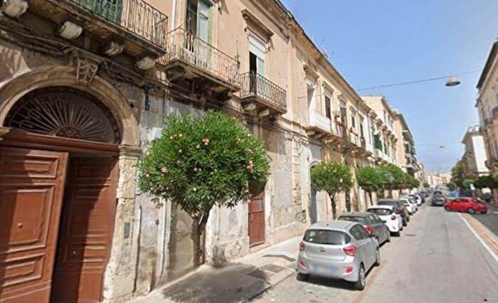 Appartamento monolocale in affitto in Via Malta, Siracusa