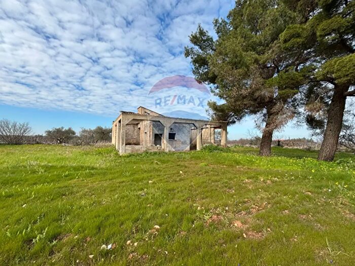 Casa bilocale in vendita in Turi