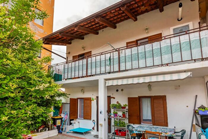 Casa quadrilocale in vendita in Via Parrocchia Mappano, Mappano