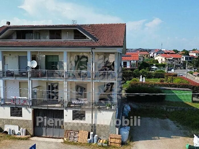Appartamento quadrilocale in vendita in Via Pianezza, Druento