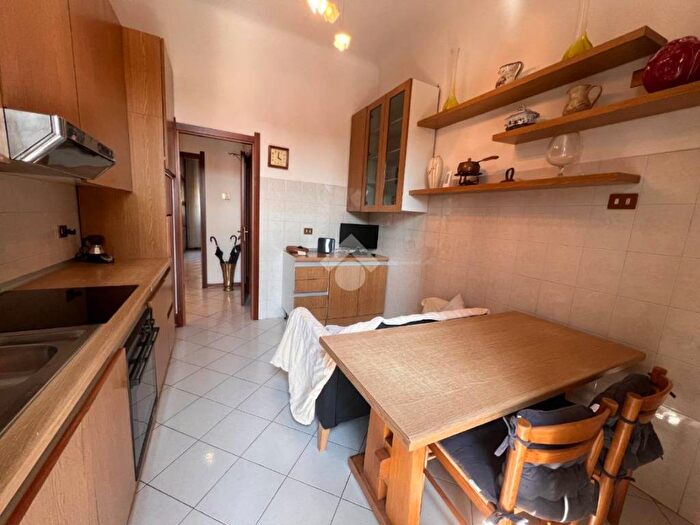 Appartamento bilocale in affitto in Via Tertulliano, Lodi Brenta, Milano